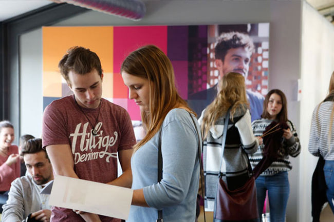 An der Hochschule Macromedia werden die Studierenden gefordert und gefördert