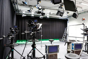 Oft ergeben sich schon durch die Praxisprojekte enge Kontakte zu potenziellen Arbeitgebern