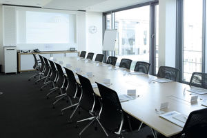 Unsere exklusiven und modern ausgestatteten Räumlichkeiten bieten eine ideale Seminarumgebung. Unsere exklusiven und modern ausgestatteten Räumlichkeiten bieten eine ideale Seminarumgebung.